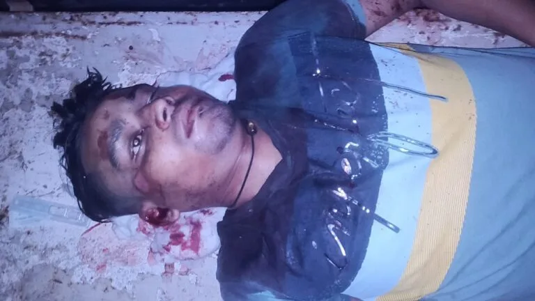ভি আই পি গাড়ির জন্য আইন এখন আলাদা কি??? দীপাবলীর রাতে ভি আই পি গাড়ির ধাক্কায় উদয়পুরের পীযূষ দেবনাথ এর মৃত্যু এটাই প্রমাণ করলো।